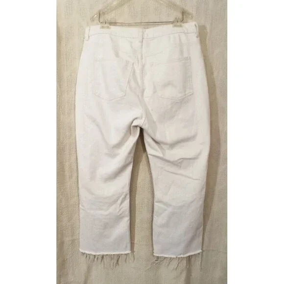 Primark Cares Women's Denim Jeans Ivory Distressed Mom Straight Leg Fringe Sz16 - Picture 6 of 9